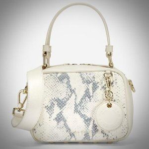 Lisa S Closet Weeweescloset Poshmark